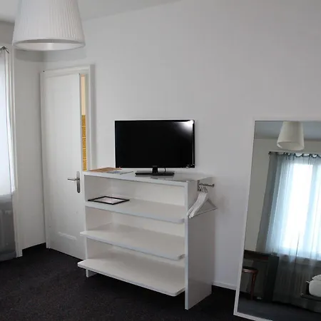 Spatz Hotel 2*