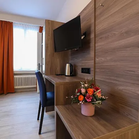 Hotel Spatz 2*